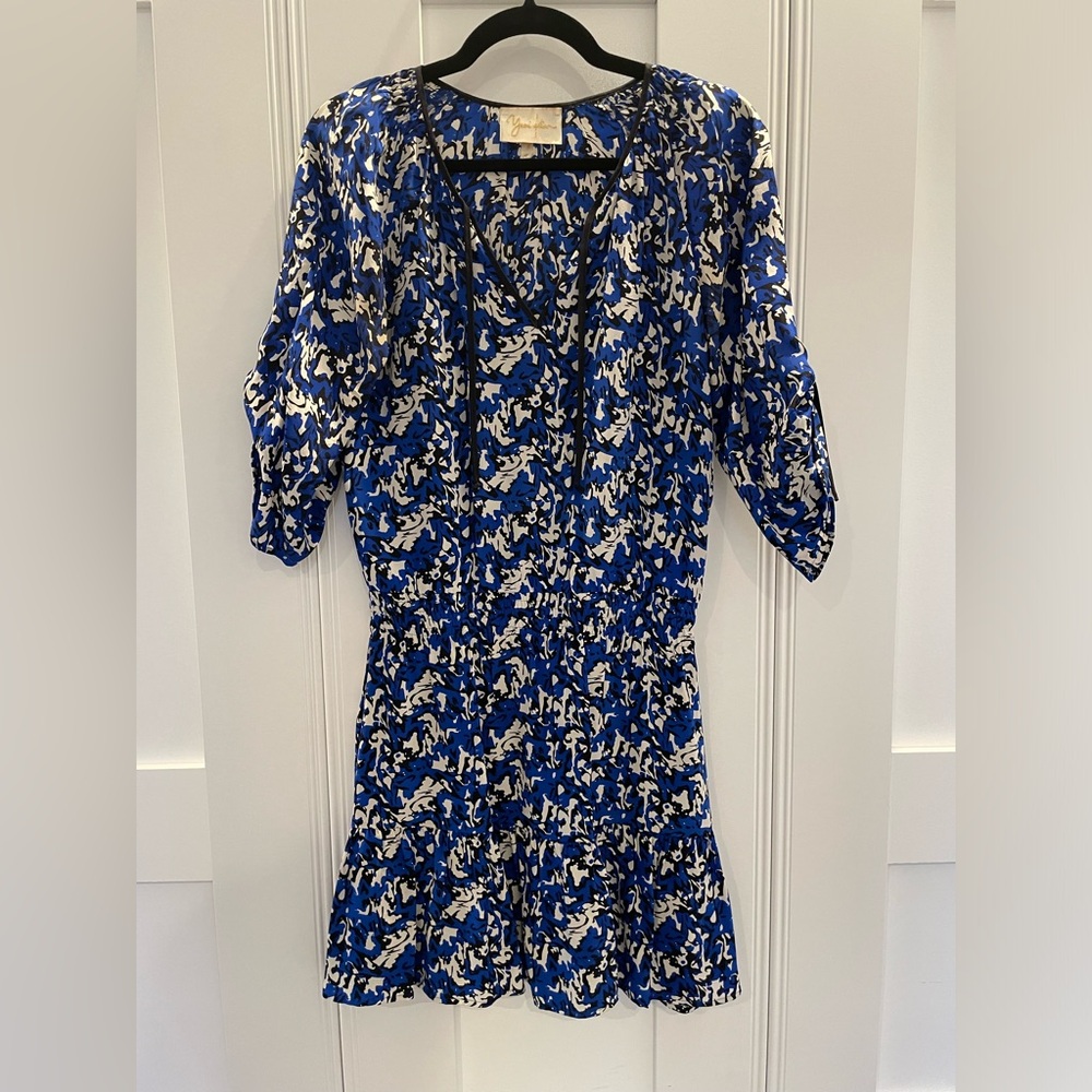 Yumi Kim - 100% Silk - Size S - Blue/Black/White Abstract Print Dress
